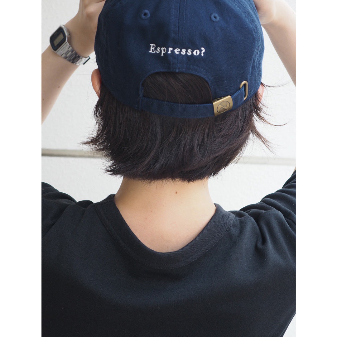 刺繍CAP｜JUST HUGS (COFFEE)
